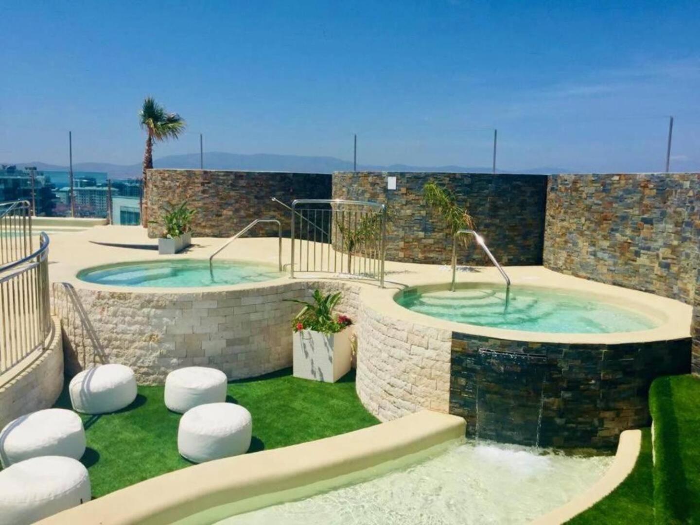 Urban Oasis At Luxurious Ocean Village Gibraltar Zewnętrze zdjęcie